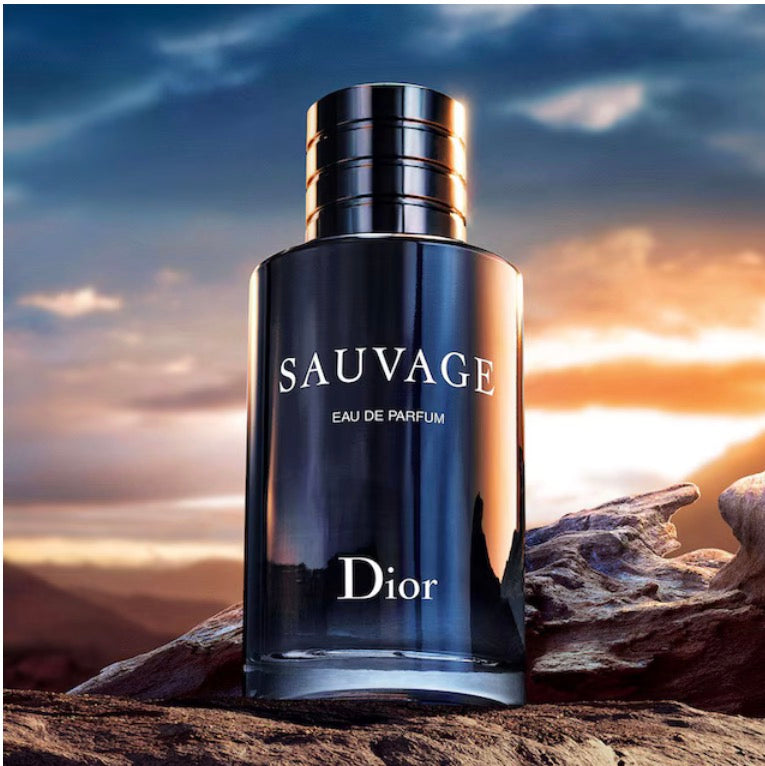 Sauvage - Eau de parfum pour homme notes épicées et d'absolu vanille